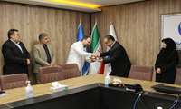 تجلیل از فرزندان شاهد شاغل در مرکز آموزشی درمانی جامع زنان کوثر