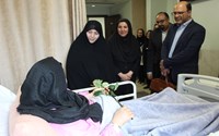 حضور مدیرکل اموربانوان و استانداری و دبیر قرارگاه جوانی جمعیت دانشگاه در بیمارستان جامع زنان کوثر